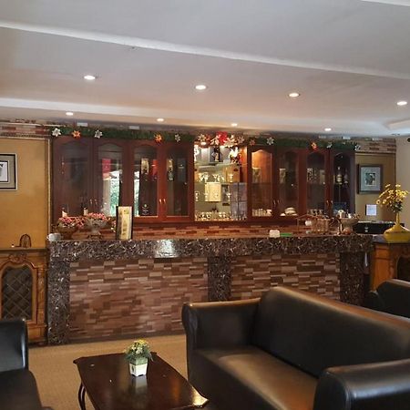 Phil Oasis Hotel & Resort Silang Eksteriør bilde