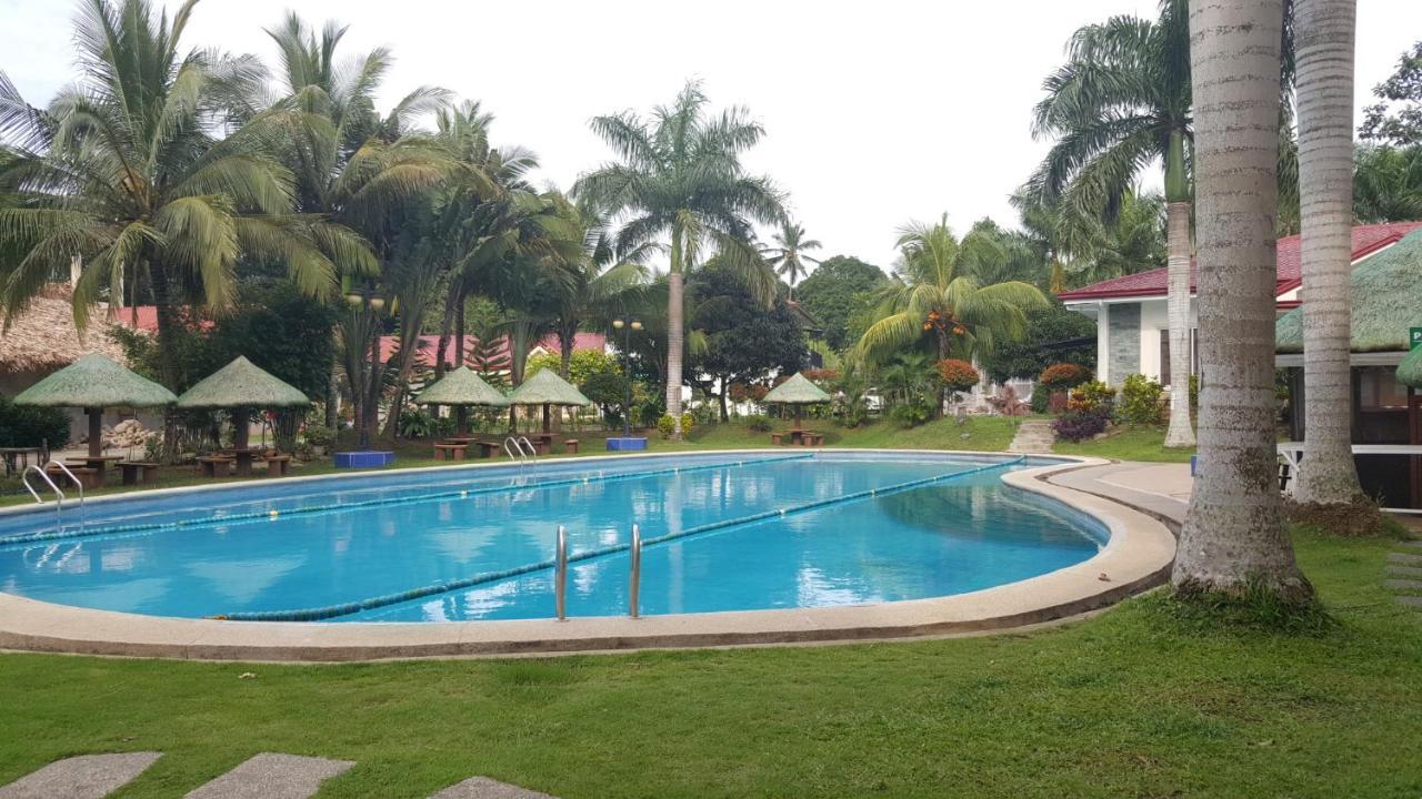 Phil Oasis Hotel & Resort Silang Eksteriør bilde